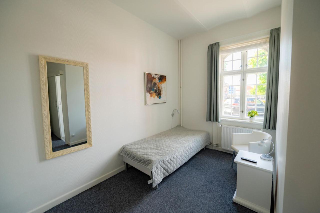 Det Gamle Posthus Hotell Rønne Exteriör bild
