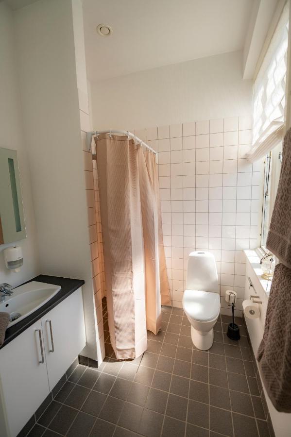 Det Gamle Posthus Hotell Rønne Exteriör bild